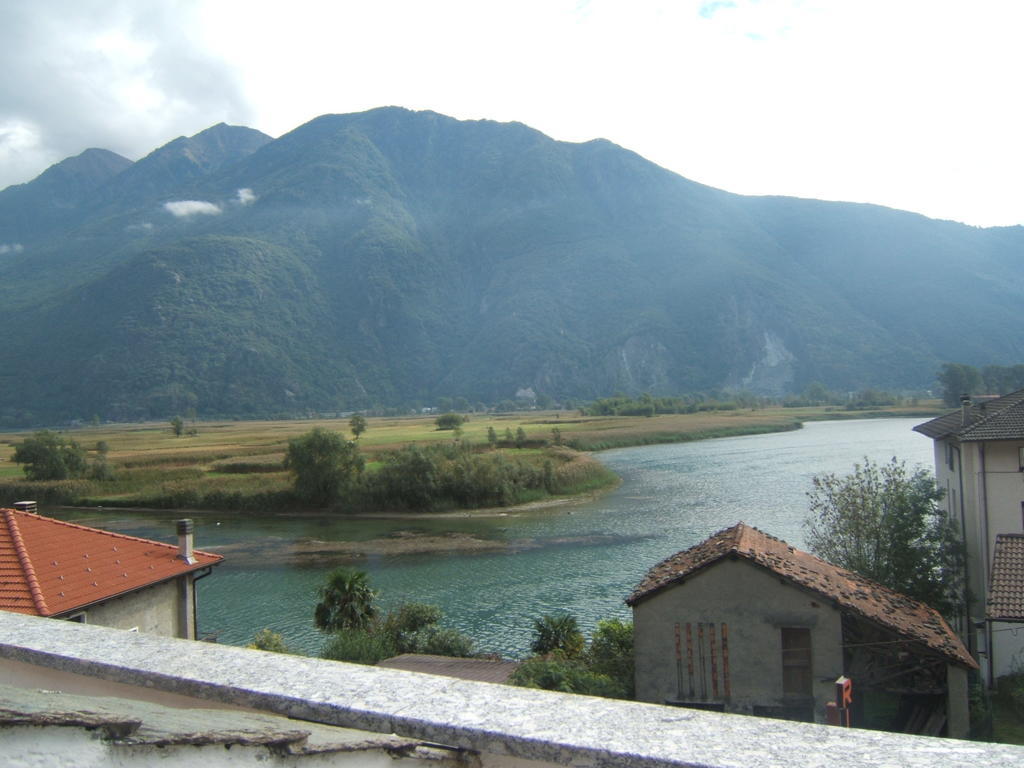 Hotel Berlinghera Sorico Oda fotoğraf